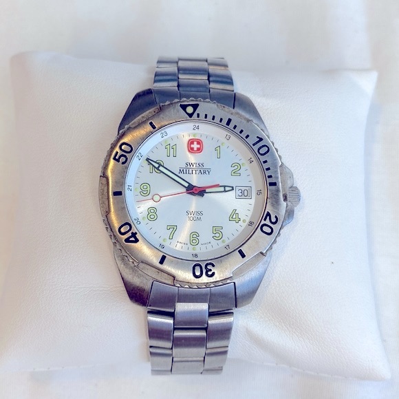Working! Men’s Vintage Swiss Military 100m Watch - Picture 1 of 8